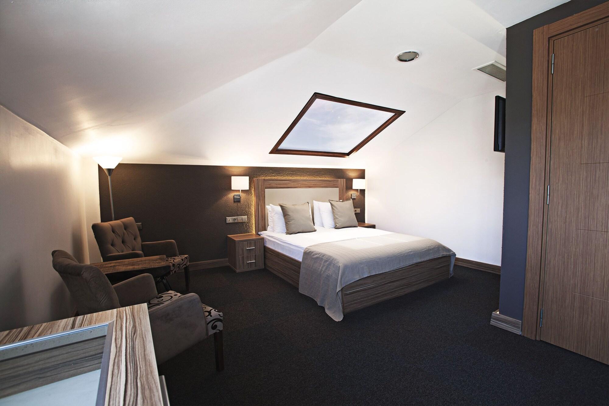 The Rise Aron Business Hotel Merter อิสตันบูล ภายนอก รูปภาพ