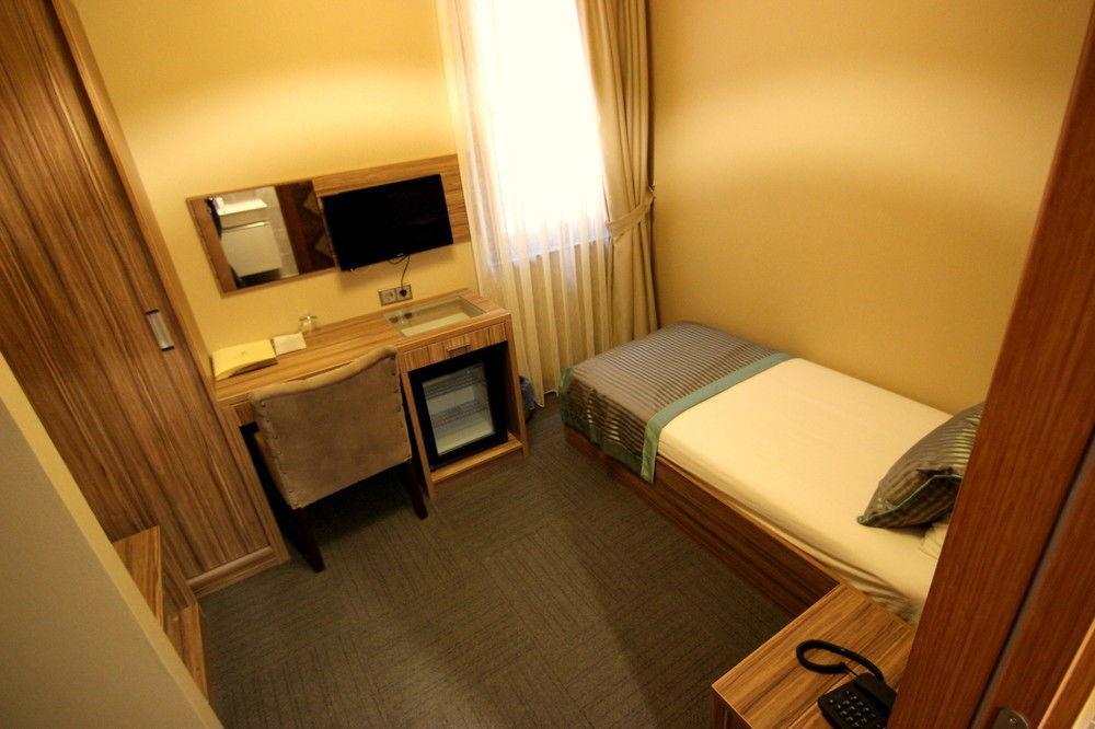 The Rise Aron Business Hotel Merter อิสตันบูล ภายนอก รูปภาพ