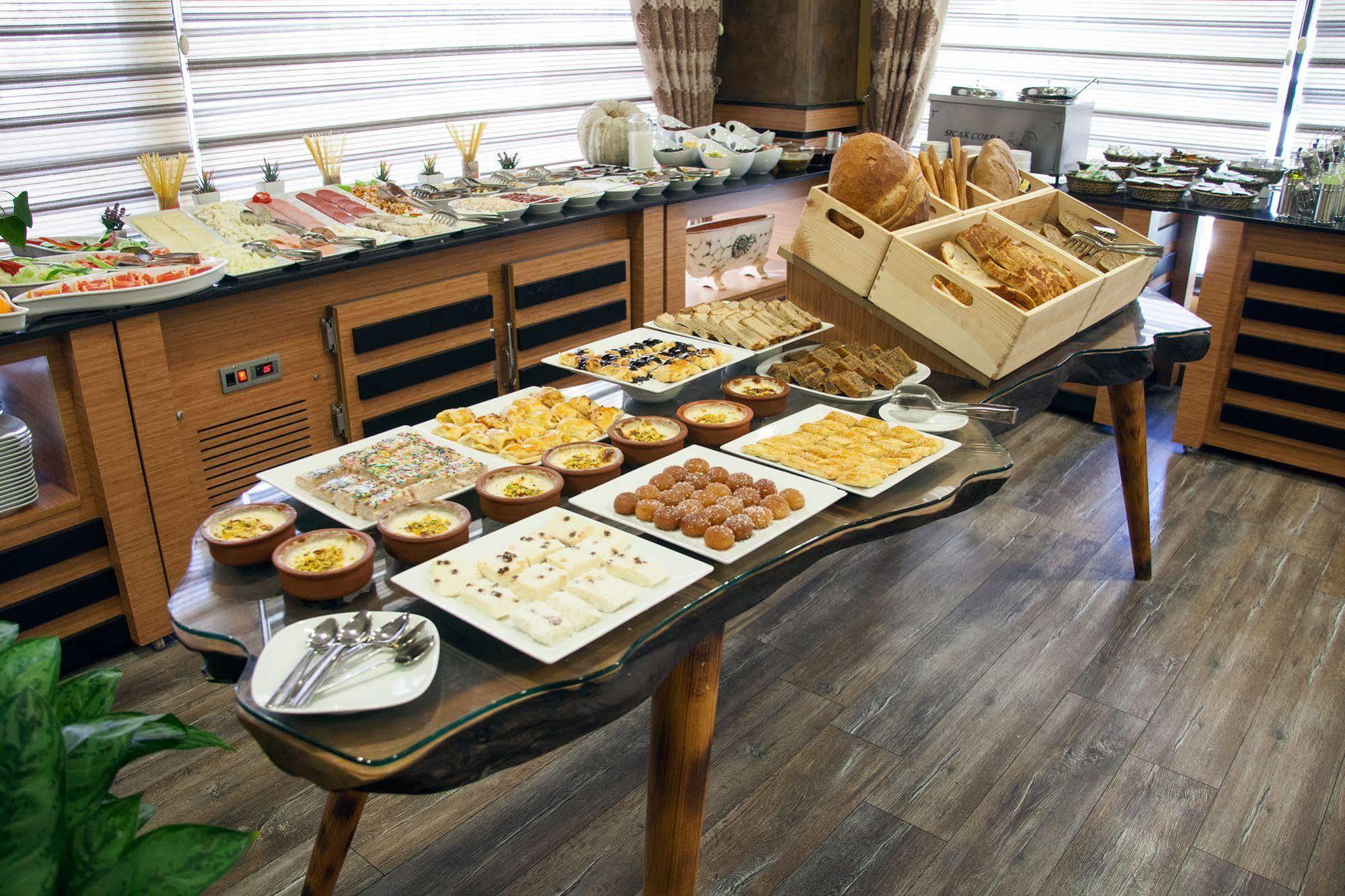 The Rise Aron Business Hotel Merter อิสตันบูล ภายนอก รูปภาพ